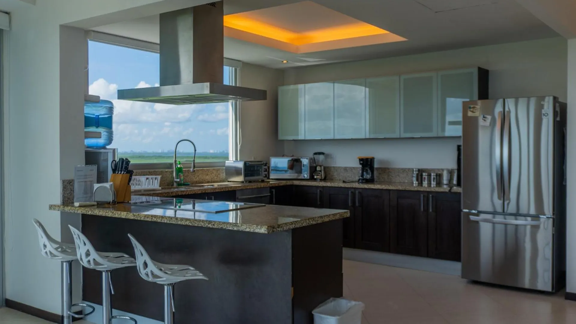 Luxury Beachfront Condo - 칸쿤 0*,